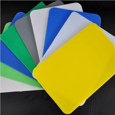 جدار مزدوج شفاف كوروبلاست 4x8 لوح بلاستيكي مجوف شفاف كوروبلاست