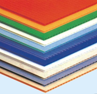 1.5-12mm كورفلوت PP لوح مموج أسود صفائح بلاستيكية مموجة