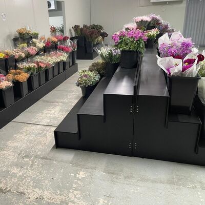 Our 10mm PP Corrugated Display Stand is lightweight, durable, and stable, ideal for retail, exhibitions, promotions, and product displays.
